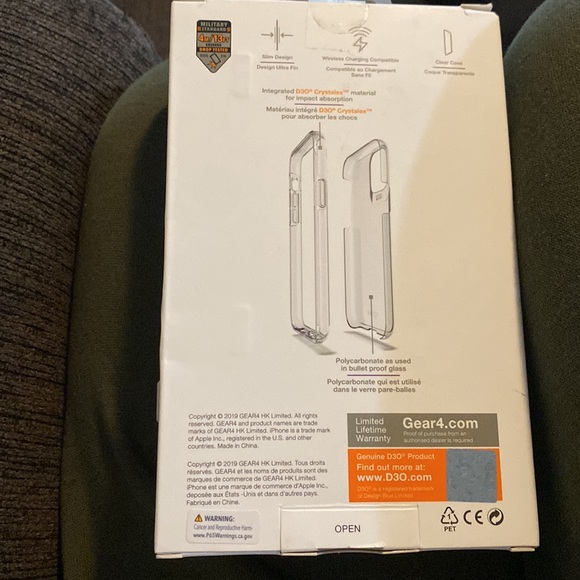 Gear4 iPhone 5.8" iPhone  Clear Crystal Palace - Picture 3 of 3